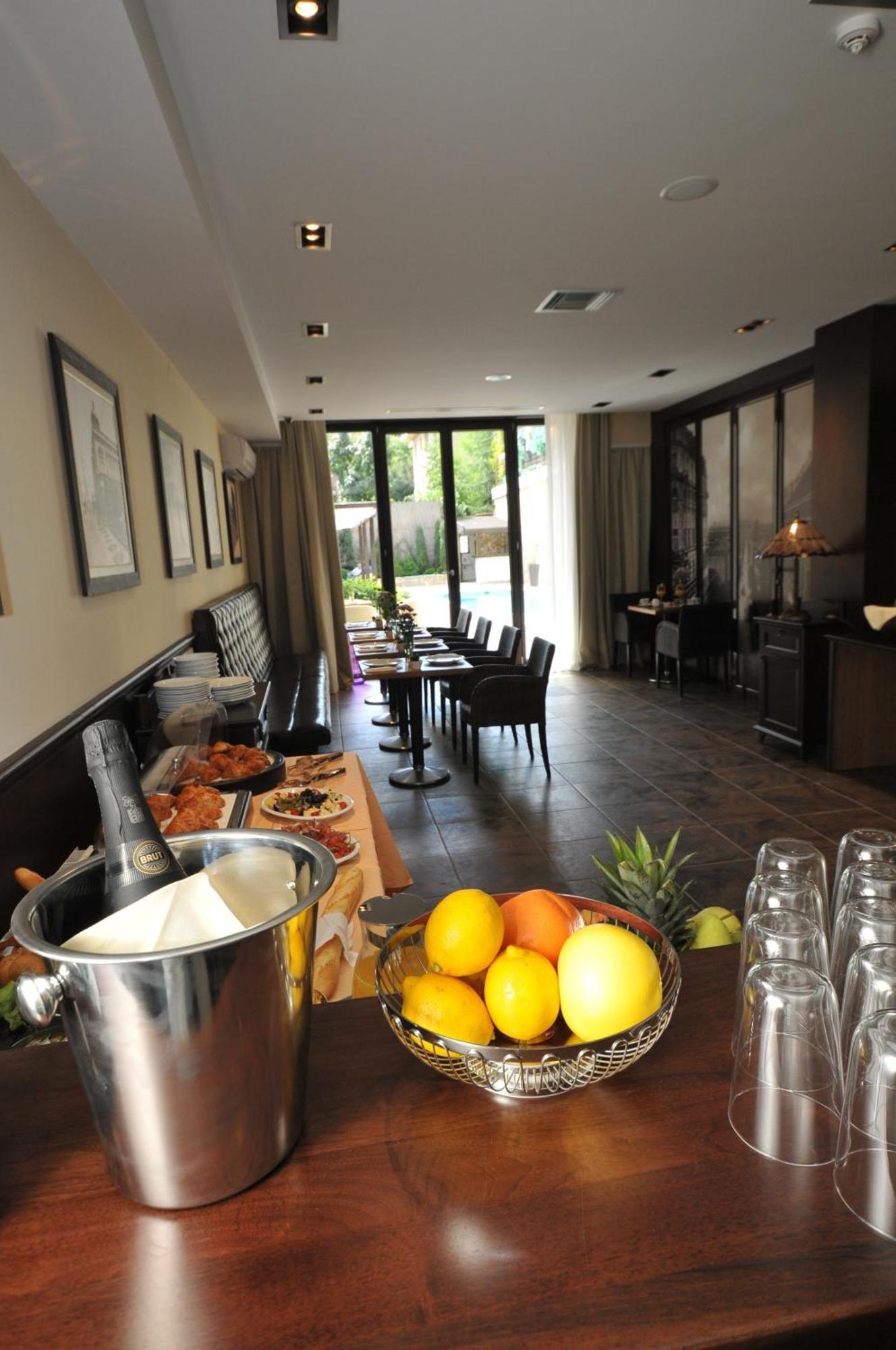 Bed and Breakfast Belgrade Boutique House Exterior foto